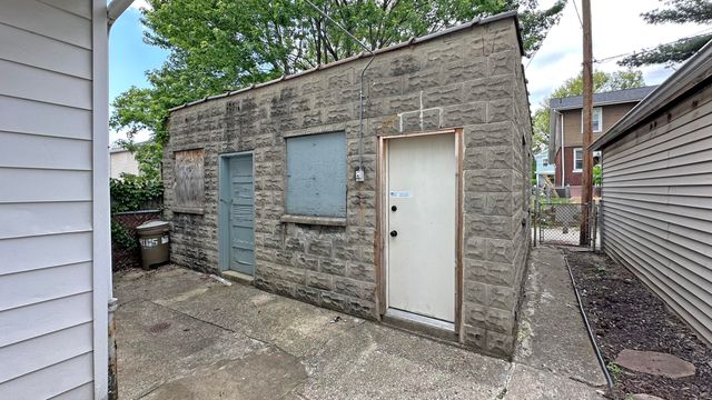 411 5th Avenue, Dayton, KY 41074