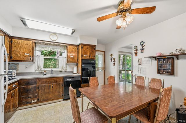 42 Sandy Brook Drive, Spring Valley, NY 10977
