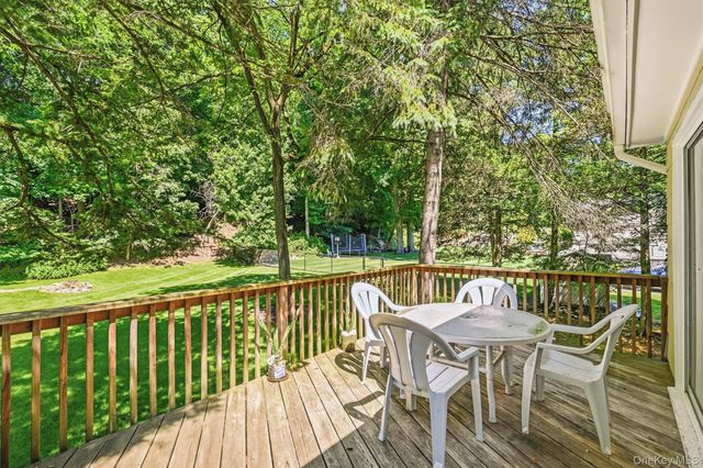 42 Sandy Brook Drive, Spring Valley, NY 10977