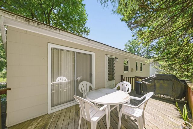 42 Sandy Brook Drive, Spring Valley, NY 10977