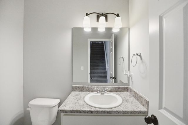 595 HIGHFIELDS Cove, Fort Wayne, IN 46845