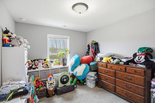 595 HIGHFIELDS Cove, Fort Wayne, IN 46845