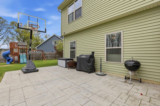 595 HIGHFIELDS Cove, Fort Wayne, IN 46845