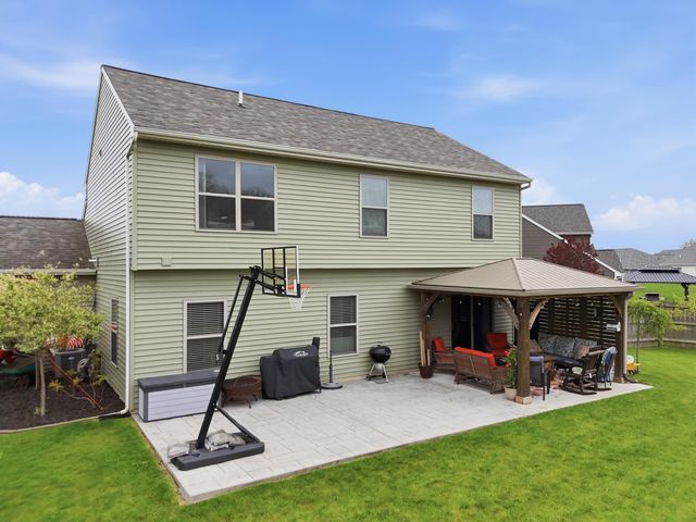 595 HIGHFIELDS Cove, Fort Wayne, IN 46845
