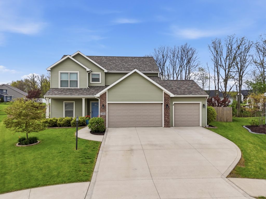 595 HIGHFIELDS Cove, Fort Wayne, IN 46845