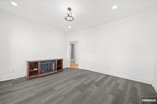 21 Walnut Street 2, Clifton, NJ 07013