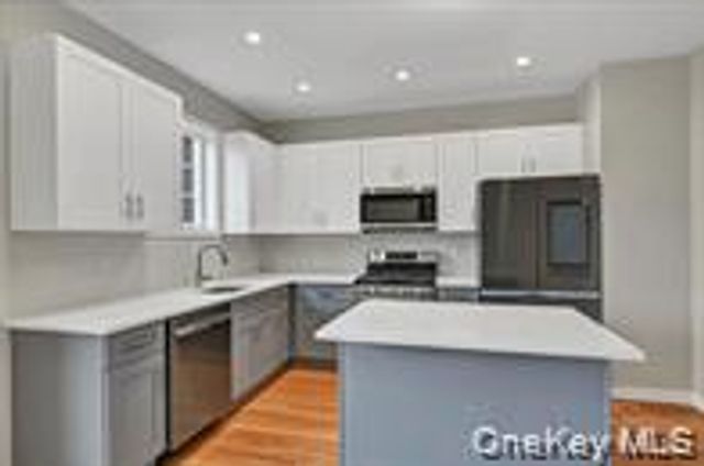 501 Iron Forge Lane, New Windsor, NY 12553