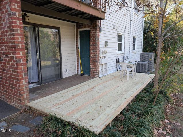 5602 Falls Of Neuse Road A, Raleigh, NC 27609