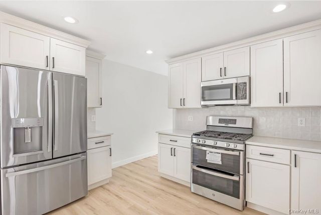 36 Musket Drive, Shirley, NY 11967