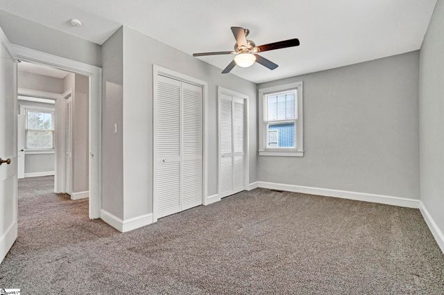 201 Pine Street, Clinton, SC 29325