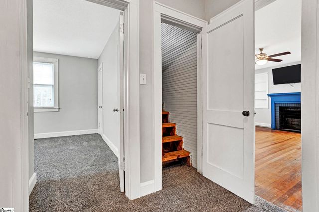 201 Pine Street, Clinton, SC 29325