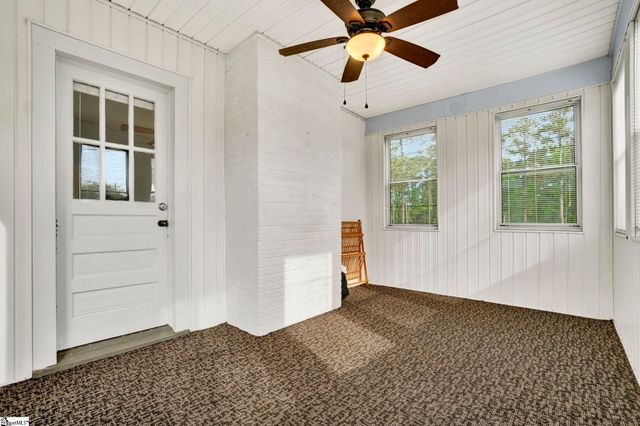 201 Pine Street, Clinton, SC 29325