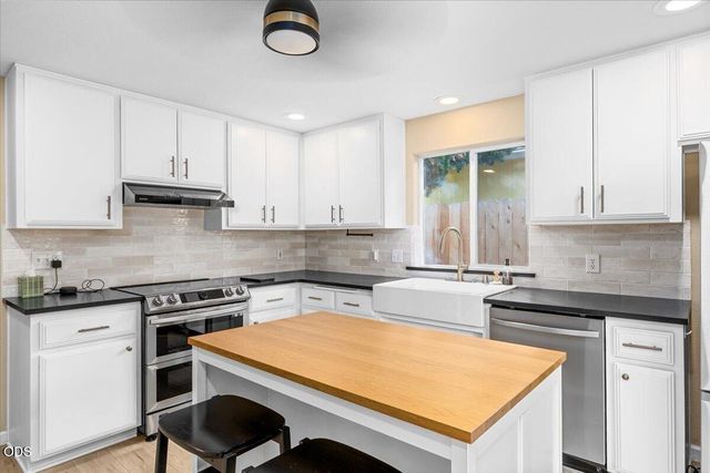 1414 Beekman Avenue, Medford, OR 97501