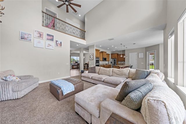 4664 HICKORY TREE LN, St Cloud, FL 34772