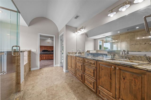 4664 HICKORY TREE LN, St Cloud, FL 34772