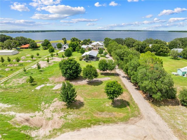 4664 HICKORY TREE LN, St Cloud, FL 34772