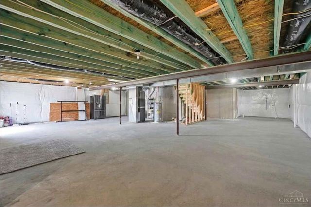 2160 Pumpkin Ridge Court, Hamilton, OH 45013