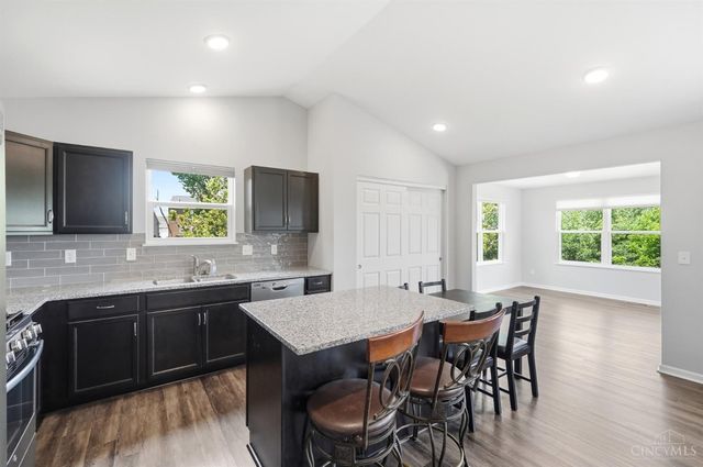 2160 Pumpkin Ridge Court, Hamilton, OH 45013