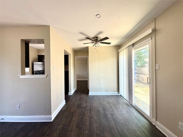 901 Redbird Drive, Irving, TX 75061
