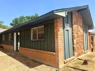 901 Redbird Drive, Irving, TX 75061