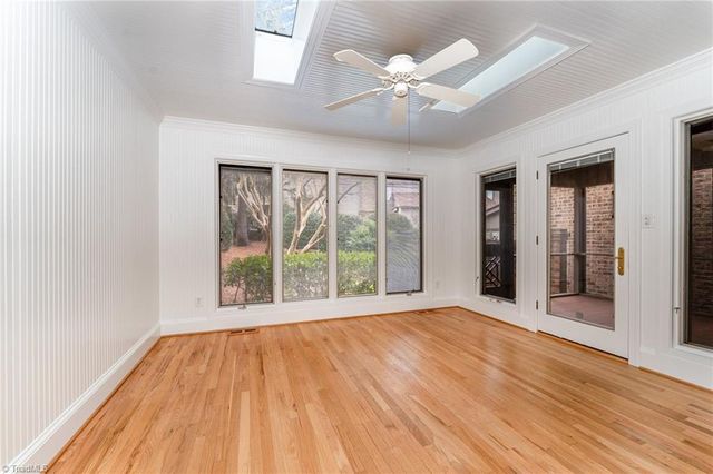 3 Folkstone Drive, Greensboro, NC 27403