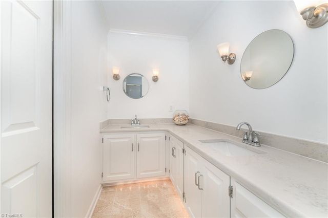 3 Folkstone Drive, Greensboro, NC 27403