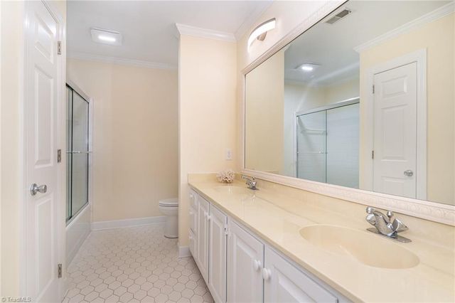 3 Folkstone Drive, Greensboro, NC 27403