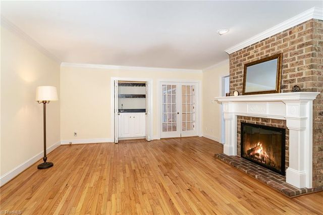 3 Folkstone Drive, Greensboro, NC 27403