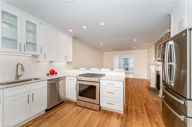 3 Folkstone Drive, Greensboro, NC 27403