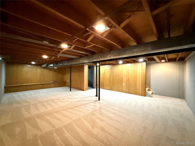 39909 Lynn Street, Canton Charter Township, MI 48187