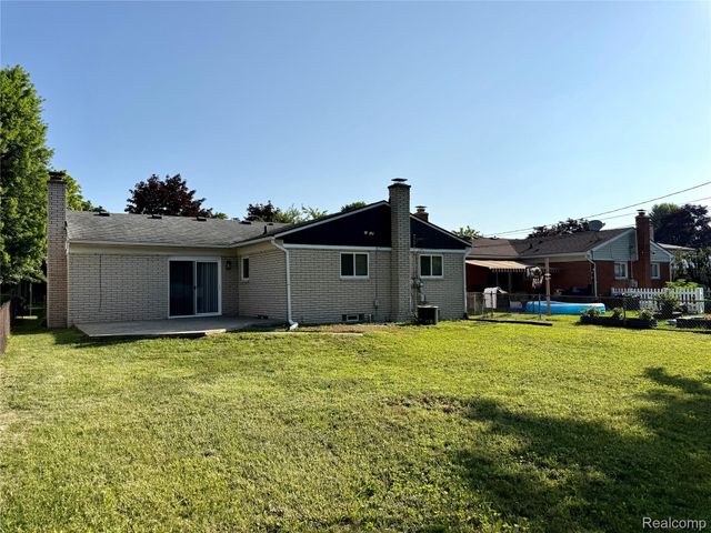 39909 Lynn Street, Canton Charter Township, MI 48187