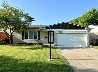 39909 Lynn Street, Canton Charter Township, MI 48187