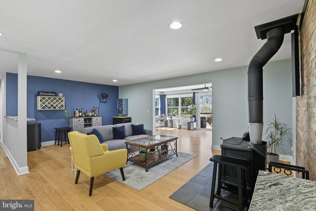 734 STAGECOACH RD, Marmora, NJ 08223