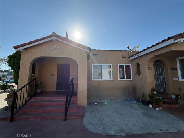 2433 Broadway, Huntington Park, CA 90255