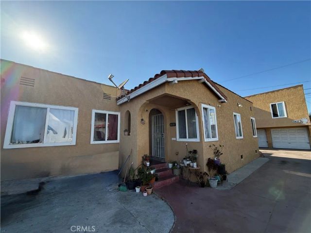 2433 Broadway, Huntington Park, CA 90255
