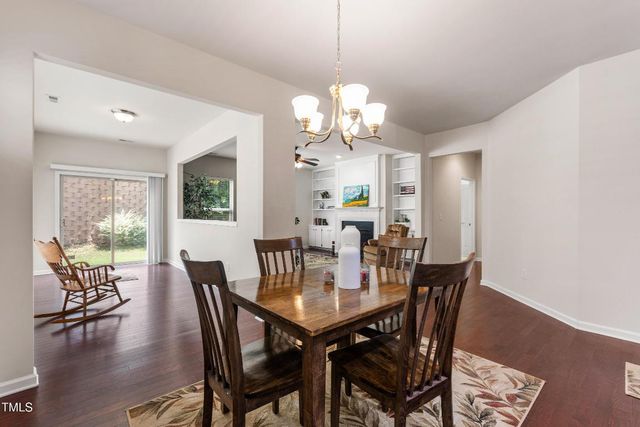 1320 Cozy Oak Avenue, Cary, NC 27519