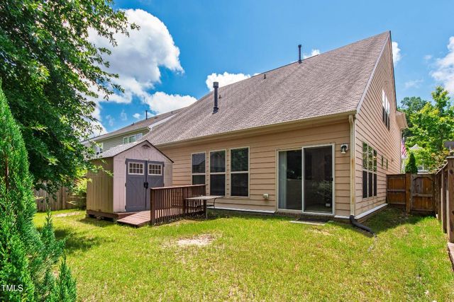 1320 Cozy Oak Avenue, Cary, NC 27519