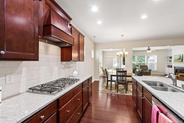 1320 Cozy Oak Avenue, Cary, NC 27519