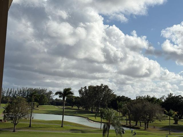 8900 Washington Boulevard 409, Pembroke Pines, FL 33025