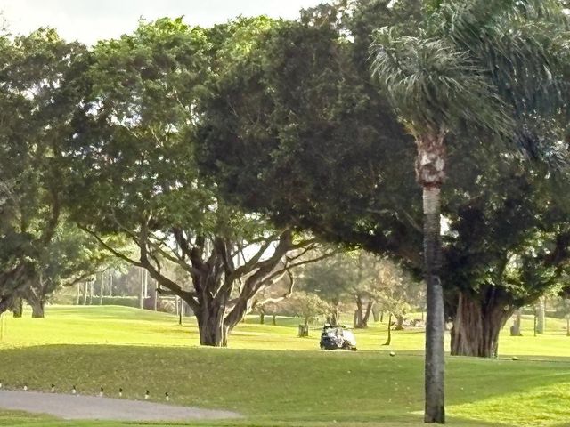 8900 Washington Boulevard 409, Pembroke Pines, FL 33025