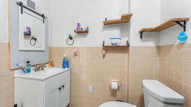 630 E STANFORD STREET, Bartow, FL 33830