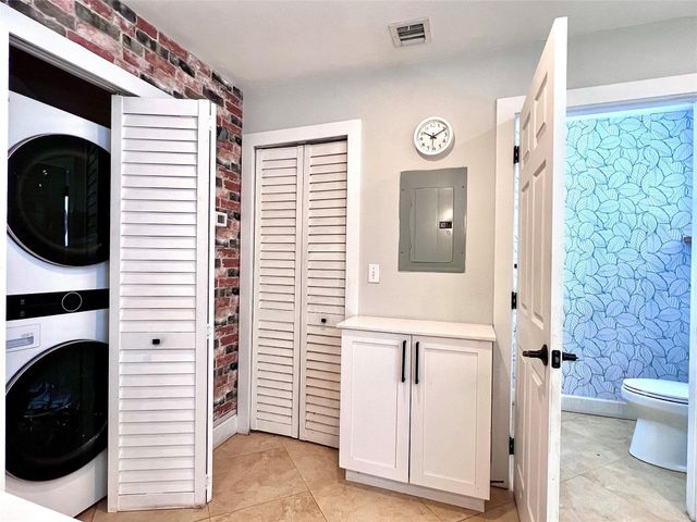 2314 Johnson Street 23D, Hollywood, FL 33020