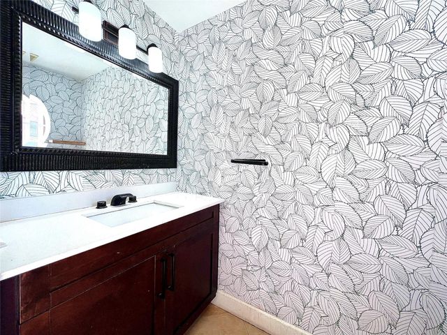 2314 Johnson Street 23D, Hollywood, FL 33020