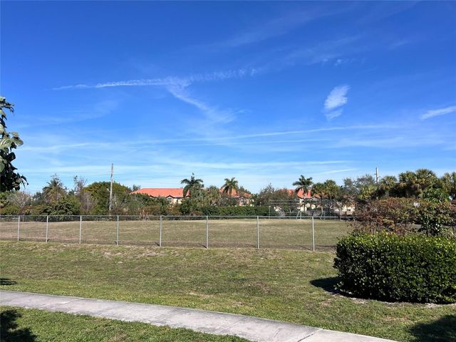 2314 Johnson Street 23D, Hollywood, FL 33020