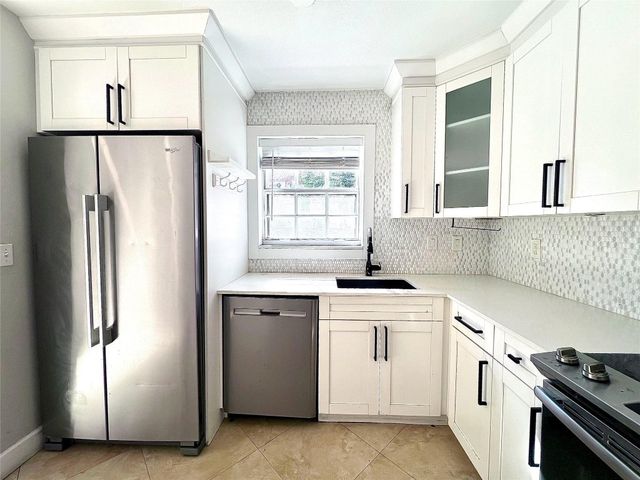 2314 Johnson Street 23D, Hollywood, FL 33020