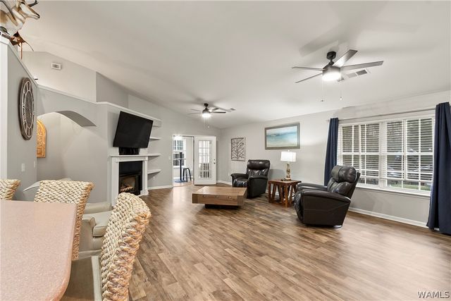 7908 Lake Sherwood, Northport, AL 35473