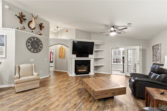 7908 Lake Sherwood, Northport, AL 35473