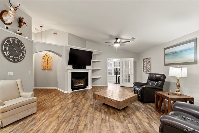 7908 Lake Sherwood, Northport, AL 35473