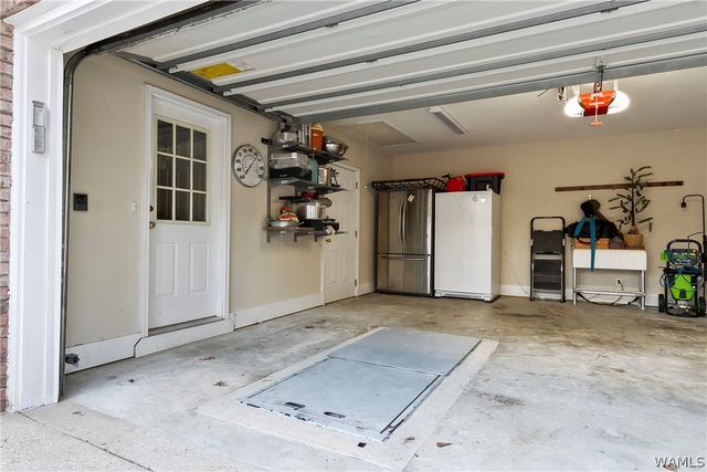 7908 Lake Sherwood, Northport, AL 35473