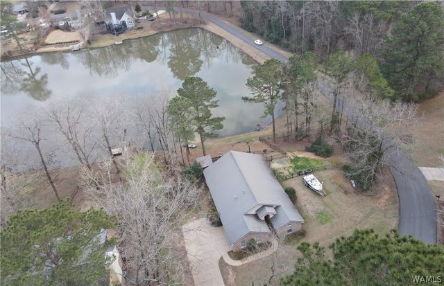 7908 Lake Sherwood, Northport, AL 35473